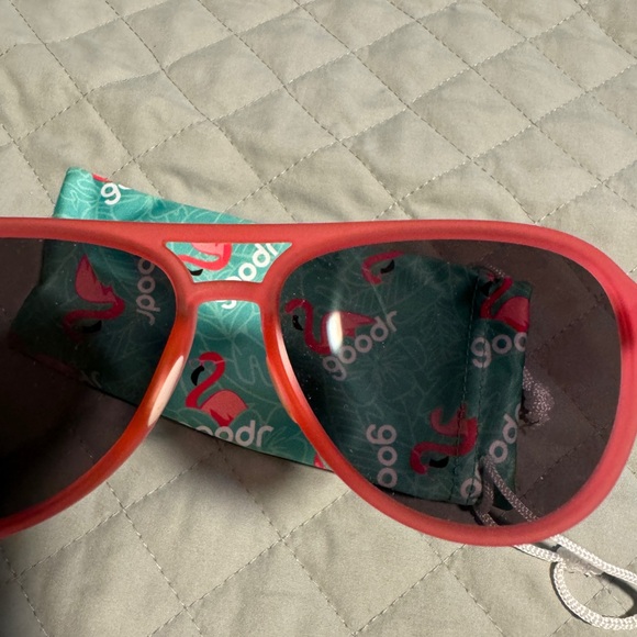 Goodr Aviator Sunglasses - Picture 2 of 3